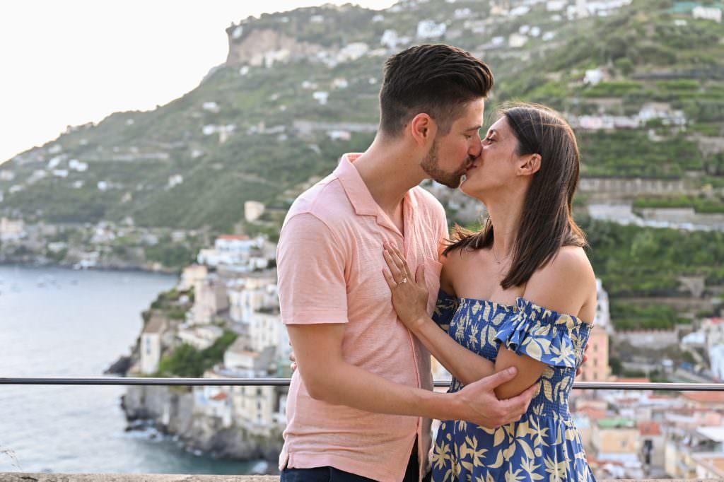 surprise wedding proposal minori