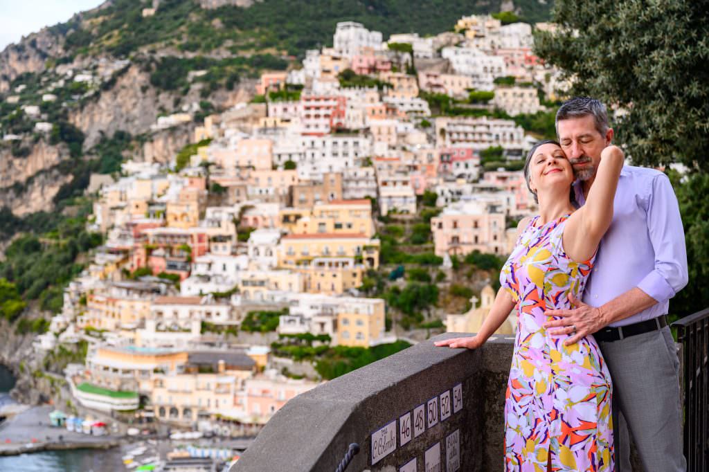 elope in positano