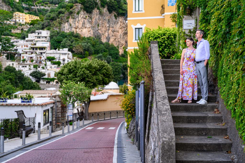 elope in positano