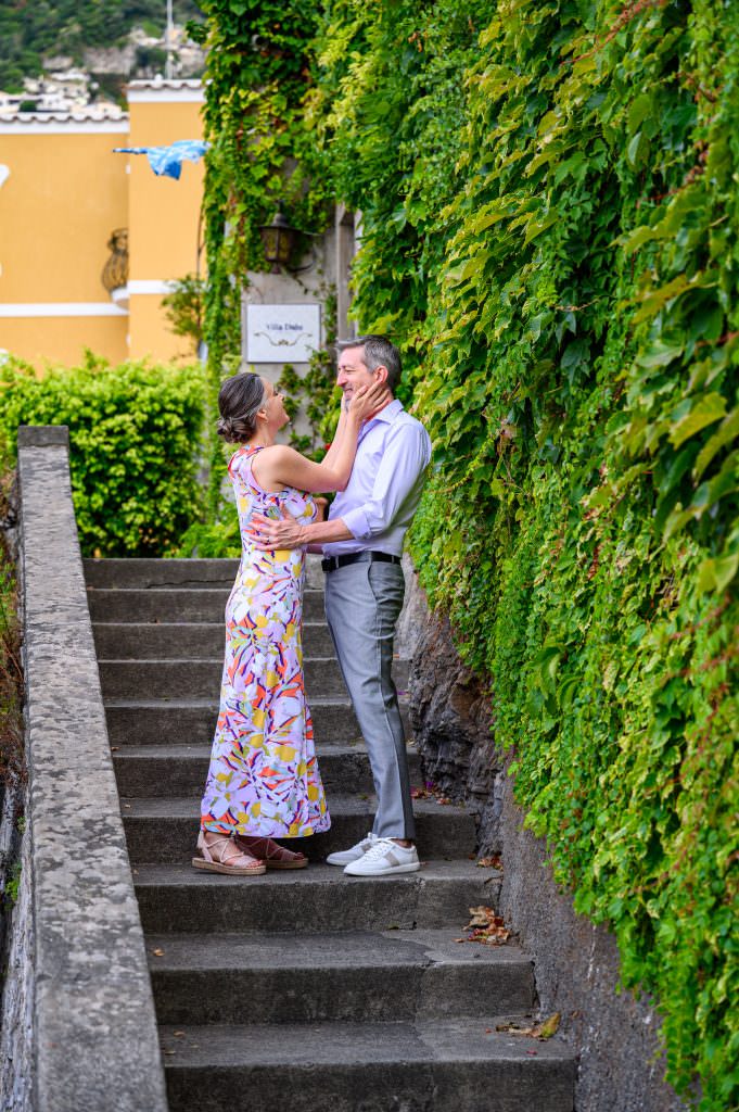 elope in positano