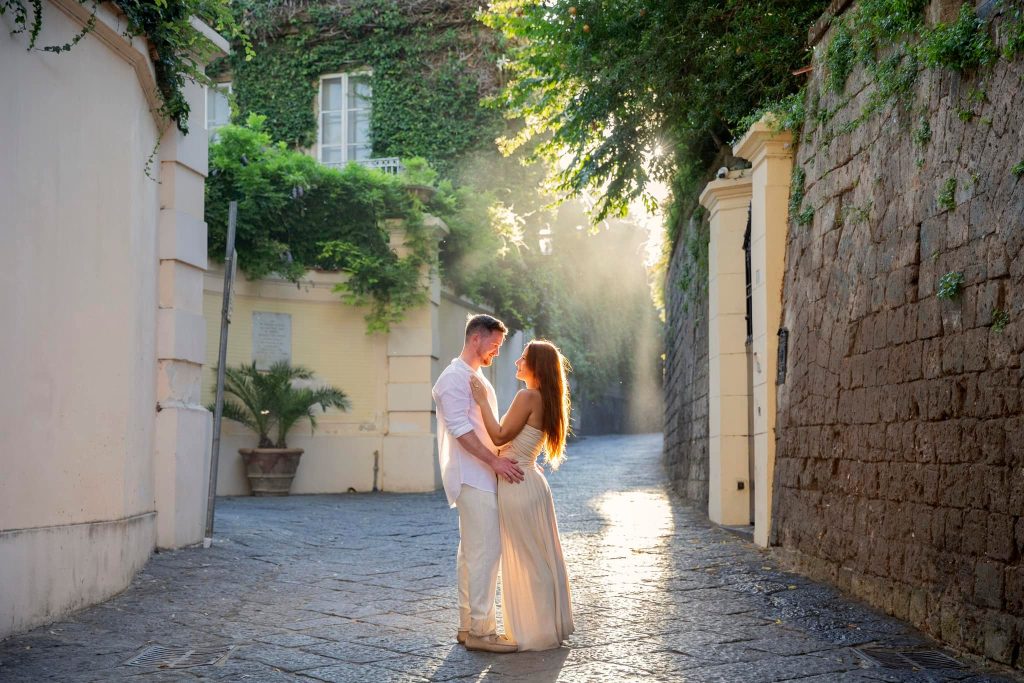 sunrise couples pictures in sorrento