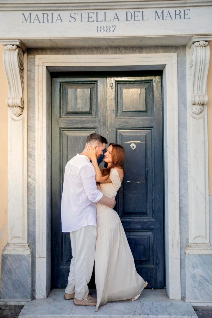 engagement session in sorrento