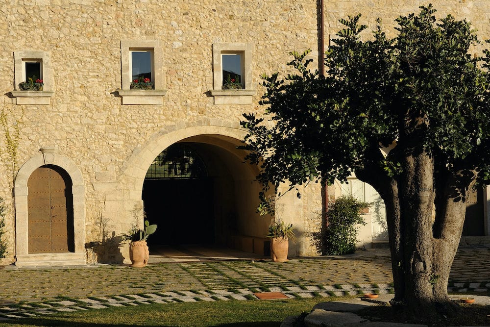 Sicilian Bagli